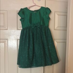 Elegant Green and Cream Fabric